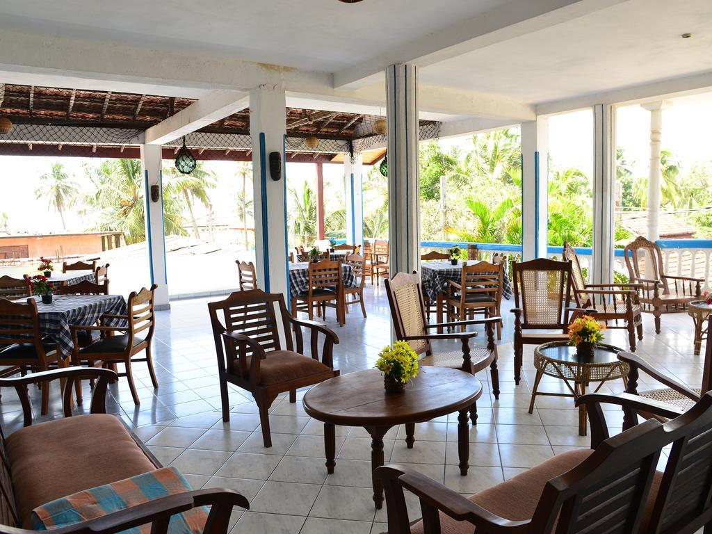 Hotel Happy Tuna Hikkaduwa Buitenkant foto