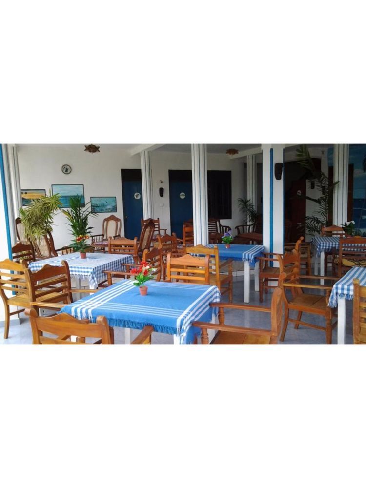 Hotel Happy Tuna Hikkaduwa Buitenkant foto