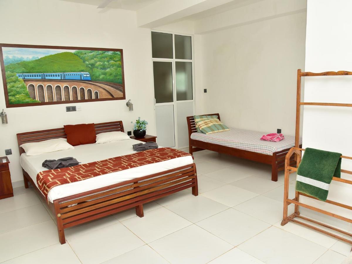 Hotel Happy Tuna Hikkaduwa Buitenkant foto