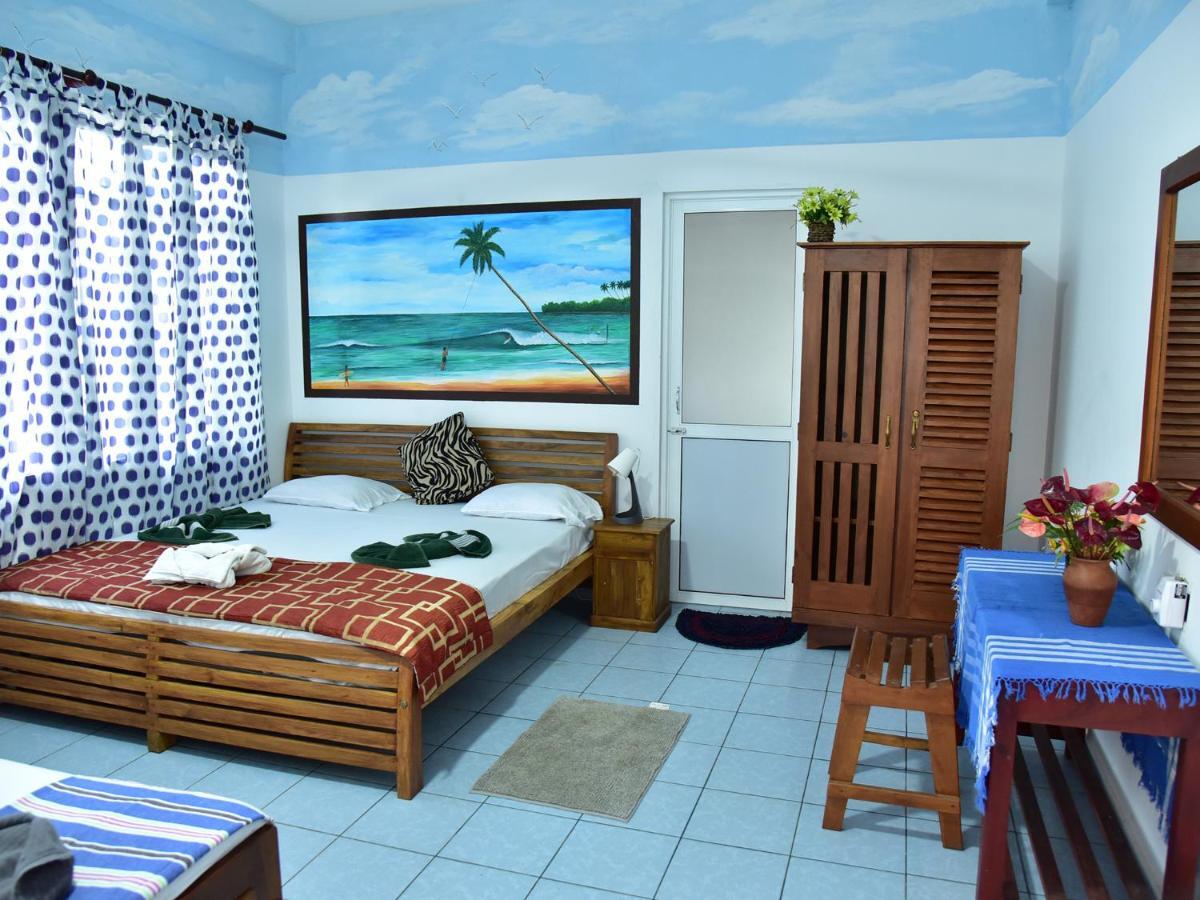 Hotel Happy Tuna Hikkaduwa Buitenkant foto